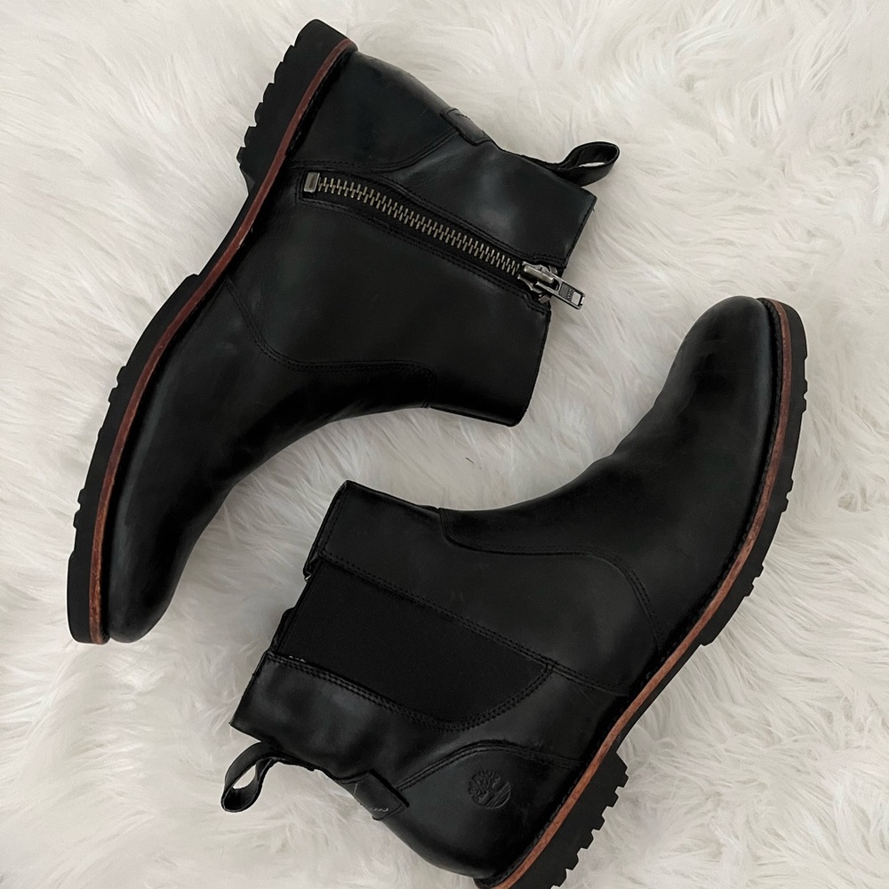Timberland men’s waterproof Chelsea boots